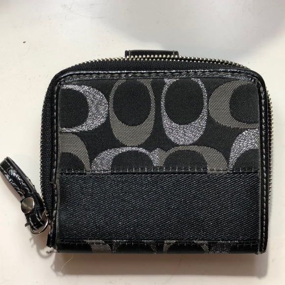 EUC Coach Wallet - Picture 4 of 4